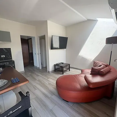 Apartment Moderno Bilocale Bresso